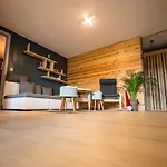 Lägenhet Vip Du Pont Alsort 2-3 *