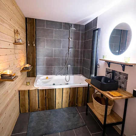 Appartement Spa Vip Du Pont Alsort 2-3 Froid-Chapelle